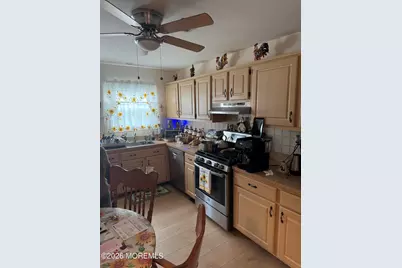 209 Pulaski Boulevard, Toms River Township, NJ 08757 - Photo 7