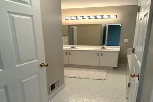 64 Picket Pl, Freehold, NJ 07728 - Photo 13