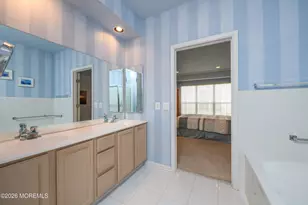 467 Bluebird Dr, Monroe Township, NJ 08831 - Photo 33