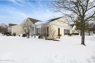 467 Bluebird Drive #467, Monroe Township, NJ 08831 - Photo 3