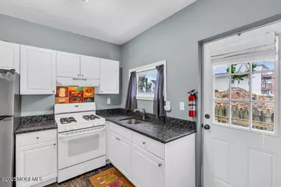 77 Center Avenue, Keansburg, NJ 07734 - Photo 5