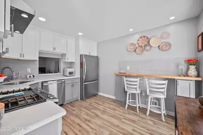 12 Secretariat Court, Tinton Falls, NJ 07724 - Photo 3