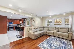 39 School Rd W, Marlboro Township, NJ 07746 - Photo 9