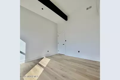 319 W 8th Street #Suite C, Ship Bottom, NJ 08008 - Photo 3