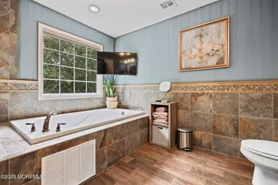 4 White Pines Way, Freehold, NJ 07728 - Photo 27