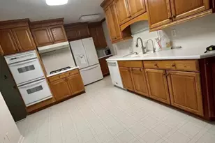 6 Teabury Ln, Oakhurst, NJ 07755 - Photo 3