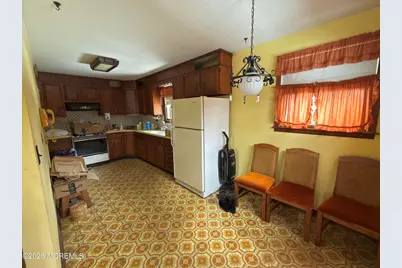 325 Sharon Road, Robbinsville Township, NJ 08691 - Photo 3