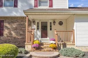 33 Beechwood Dr, Robbinsville Township, NJ 08691 - Photo 5