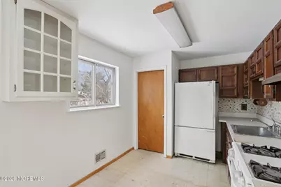 1124 Spray Avenue, Beachwood, NJ 08722 - Photo 17