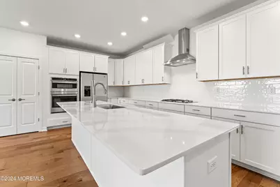 306 Pilot Street, Marlboro Township, NJ 07746 - Photo 5