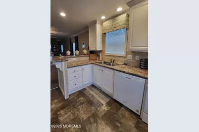 9 Shorehaven Road, Hazlet Township, NJ 07730 - Photo 7