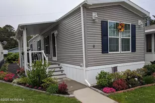 9 Shorehaven Rd, Hazlet Township, NJ 07730 - Photo 3