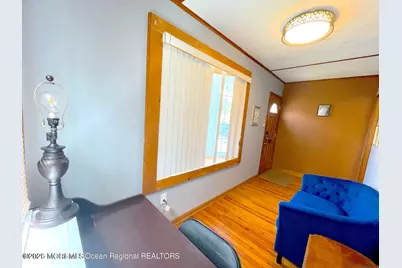 137 Oakland Street, Red Bank, NJ 07701 - Photo 5