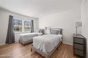 36 Ruth Pl, Eatontown, NJ 07724 - Photo 13