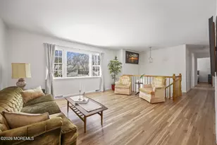 36 Ruth Pl, Eatontown, NJ 07724 - Photo 3