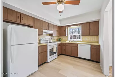 36 Ruth Place, Eatontown, NJ 07724 - Photo 9