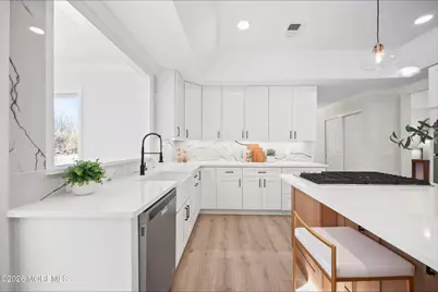 34 Polo Club Drive, Freehold, NJ 07728 - Photo 11