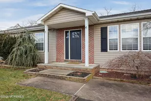 9 Center Pl, Toms River Township, NJ 08753 - Photo 3