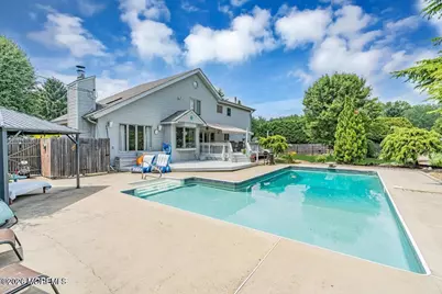 15 McQueen Boulevard, Farmingdale, NJ 07727 - Photo 43