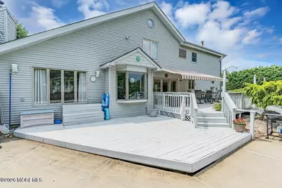 15 McQueen Boulevard, Farmingdale, NJ 07727 - Photo 41