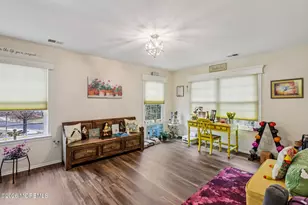 413 Yorkshire Pl, Morganville, NJ 07751 - Photo 15