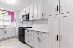 15 Weller Pl, Holmdel, NJ 07733 - Photo 5