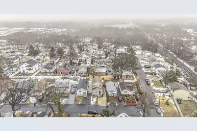 763 Prospect Avenue, Laurence Harbor, NJ 08879 - Photo 29