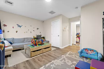 763 Prospect Avenue, Laurence Harbor, NJ 08879 - Photo 25