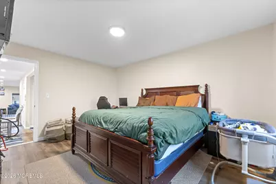 763 Prospect Avenue, Laurence Harbor, NJ 08879 - Photo 19