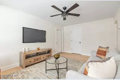 4 Templer Way, Hazlet Township, NJ 07730 - Photo 19