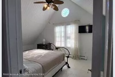 211 Arnold Avenue, Point Pleasant Beach, NJ 08742 - Photo 21