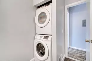 130 Applegate Ln, East Brunswick Township, NJ 08816 - Photo 23