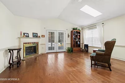 32 Sleepy Hollow Drive, Brick, NJ 08724 - Photo 19