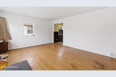 20 E Thompson Avenue, Pleasantville, NJ 08232 - Photo 3