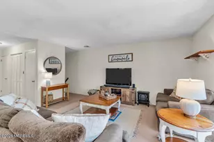 129 Gettysburg Ln, Holmdel, NJ 07733 - Photo 7