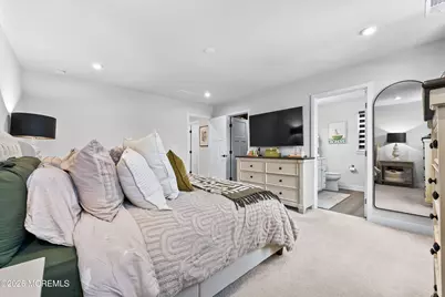 62 American Way, Cliffwood, NJ 07721 - Photo 15