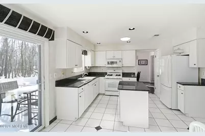 42 Diamond Lane, Howell Township, NJ 07731 - Photo 11