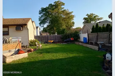14 Chase Avenue, Middlesex, NJ 08846 - Photo 3