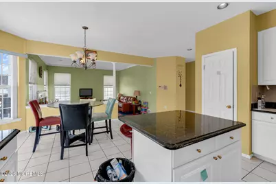 18 Lysbeth Lane, Matawan, NJ 07747 - Photo 13