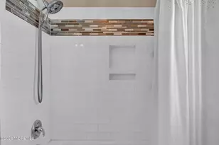 8 Heritage Dr, Englishtown, NJ 07726 - Photo 41