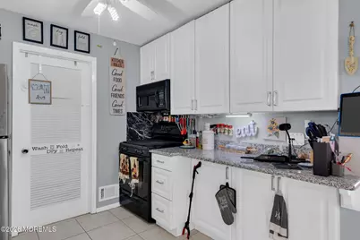 1001 Ensign Avenue, Beachwood, NJ 08722 - Photo 15