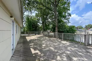 501 Bismarck St, Toms River Township, NJ 08757 - Photo 3