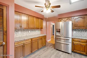 319 Savannah Rd, Toms River Township, NJ 08757 - Photo 5