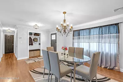 7 Pennsylvania Avenue, Jackson, NJ 08527 - Photo 5