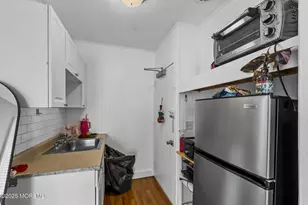 69 Washington St, Red Bank, NJ 07701 - Photo 27