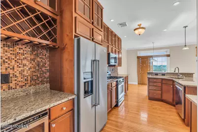 602 Park Avenue, Middletown, NJ 07758 - Photo 7