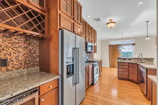 602 Park Ave, Middletown, NJ 07758 - Photo 7