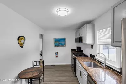 15 Pica Place, Tinton Falls, NJ 07724 - Photo 17