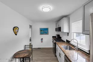 15 Pica Pl, Tinton Falls, NJ 07724 - Photo 17