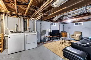 15 Pica Pl, Tinton Falls, NJ 07724 - Photo 39